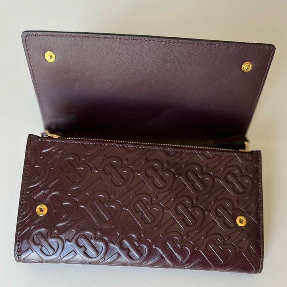 Burberry Monogram Leather Wallet with Detachable Strap - Picture 7 of 16